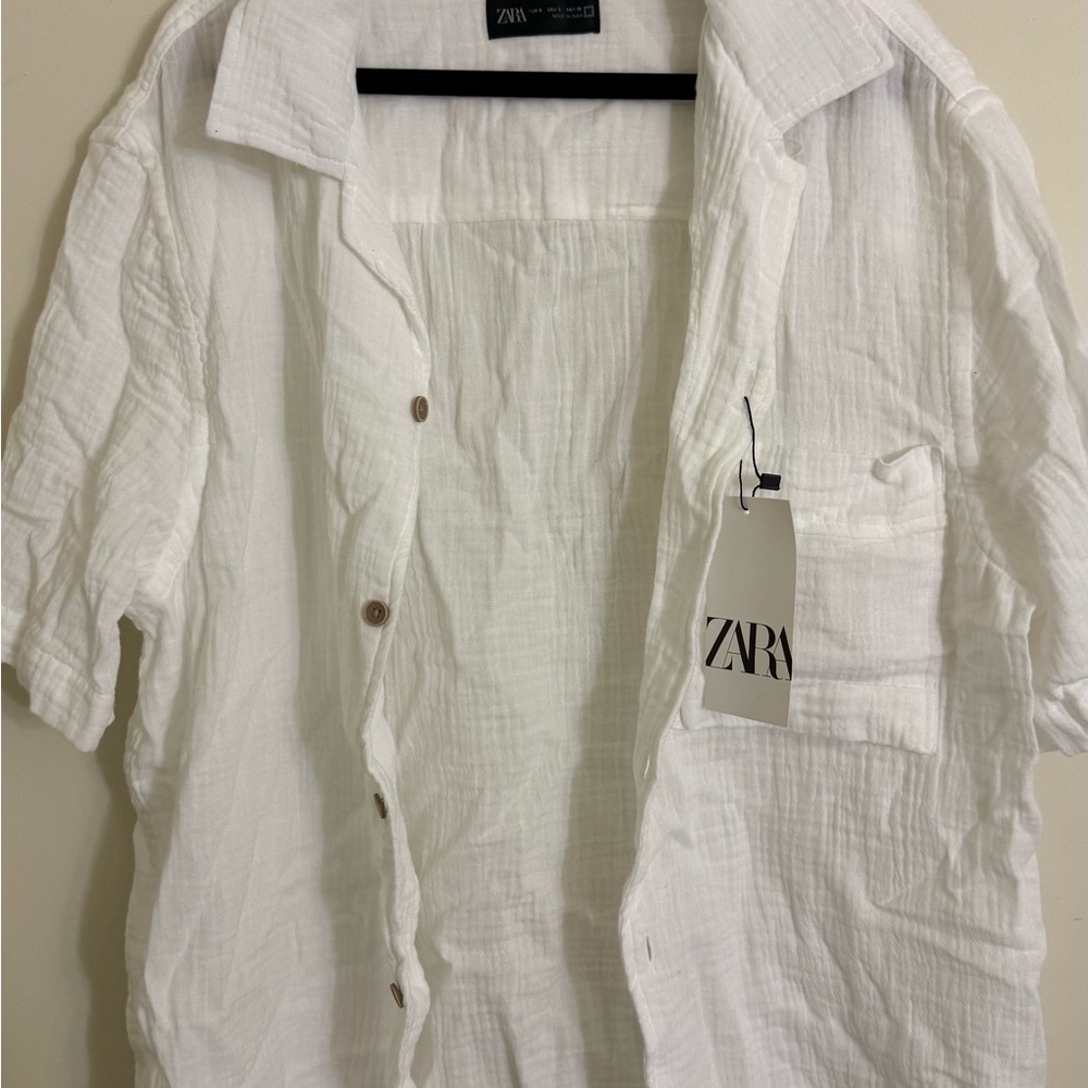 Zara White Button-Up Shirt